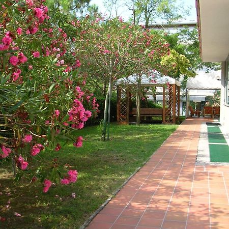 Hotel Eden Lignano Sabbiadoro Luaran gambar