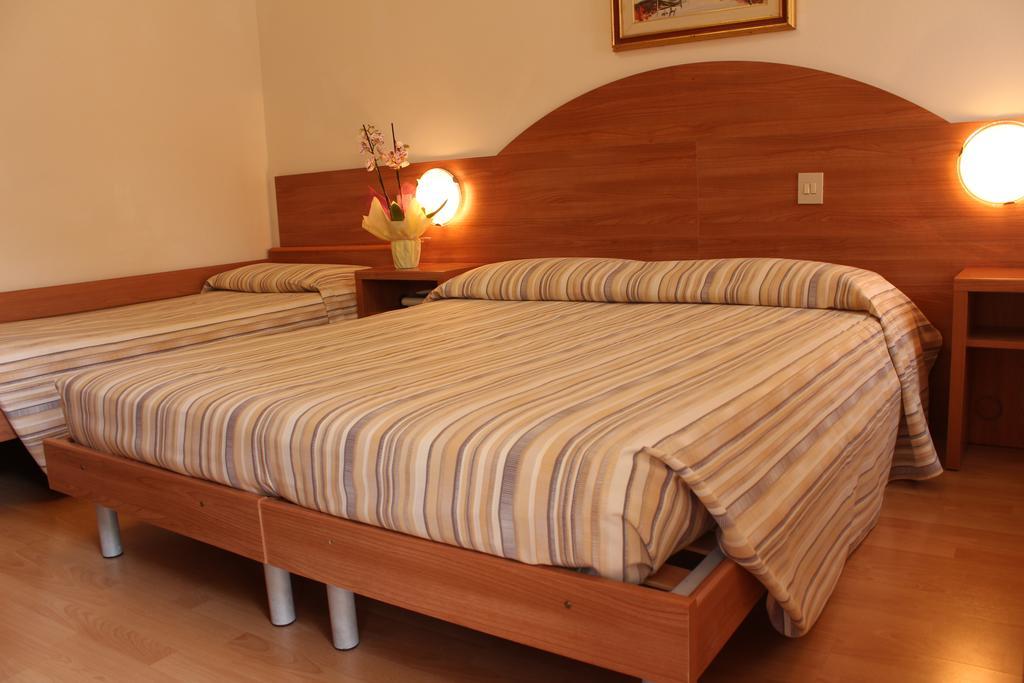 Hotel Eden Lignano Sabbiadoro Luaran gambar