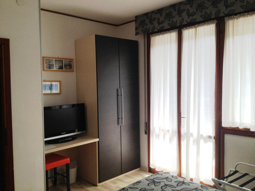 Hotel Eden Lignano Sabbiadoro Bilik gambar